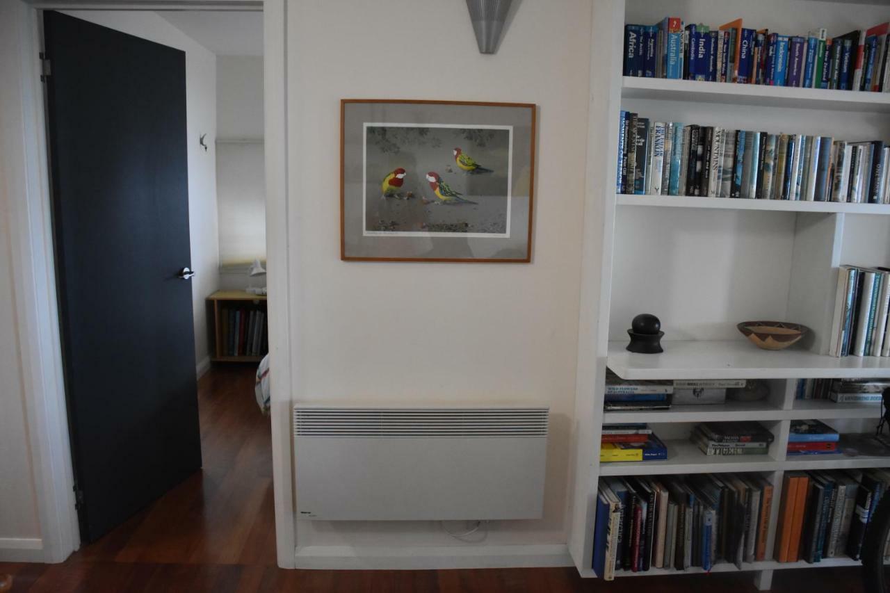 Beachside Taroona With